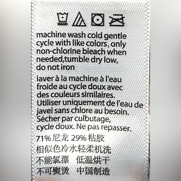 NWT Barefoot Dreams CozyChic Ultra Lite Ocean Breeze Poncho Faded Rose Animal OS - Picture 12 of 13